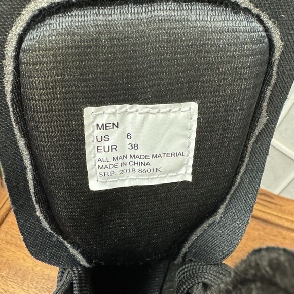 Chicago Skates, Unisex, Skate, Black, Sz 6, Laces,Blue wheels, Roller skates.! - Picture 11 of 12